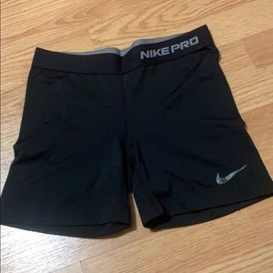 Nike pro spandex short
